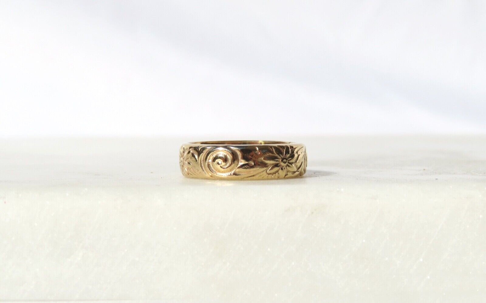 Thick Gold Ring, Gold Ring, Floral Ring, Vintage Ring, Wedding Band, Gold Floral