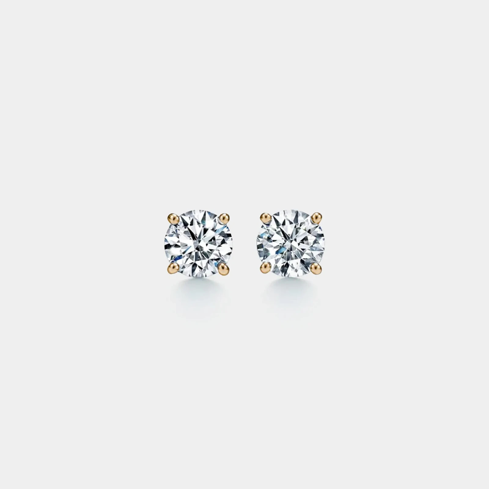 Round Moissanite Wedding Stud Earrings in 925 Sterling Silver