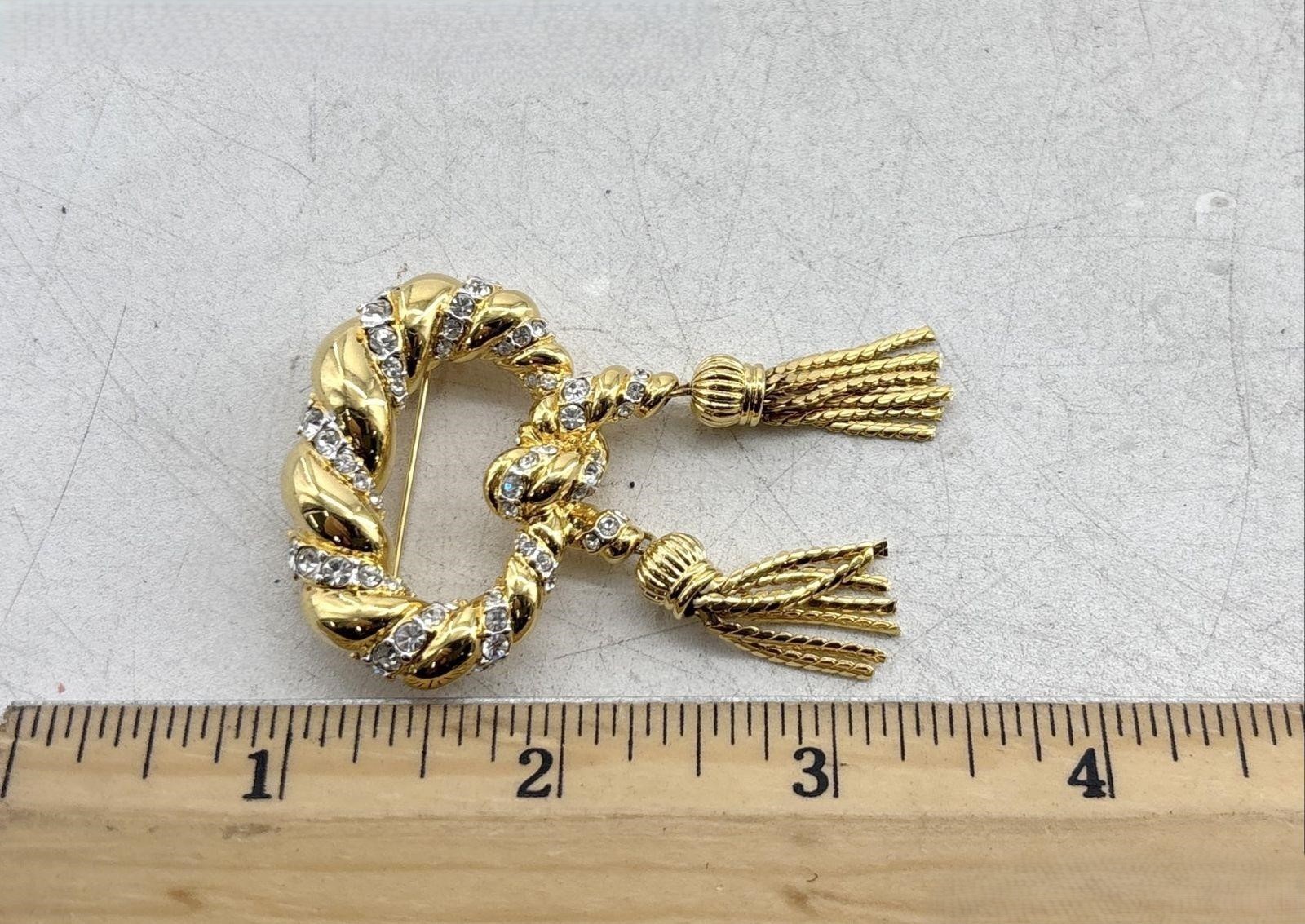 KJL Kenneth Jay Lane Love Knot Brooch Pin + Tassels Rhinestones Gold Setting