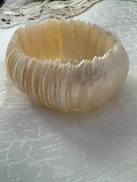 Wide Mother of Pearl Shell Stretch Bracelet 1 3/8″ Panels Small Medium Wrist