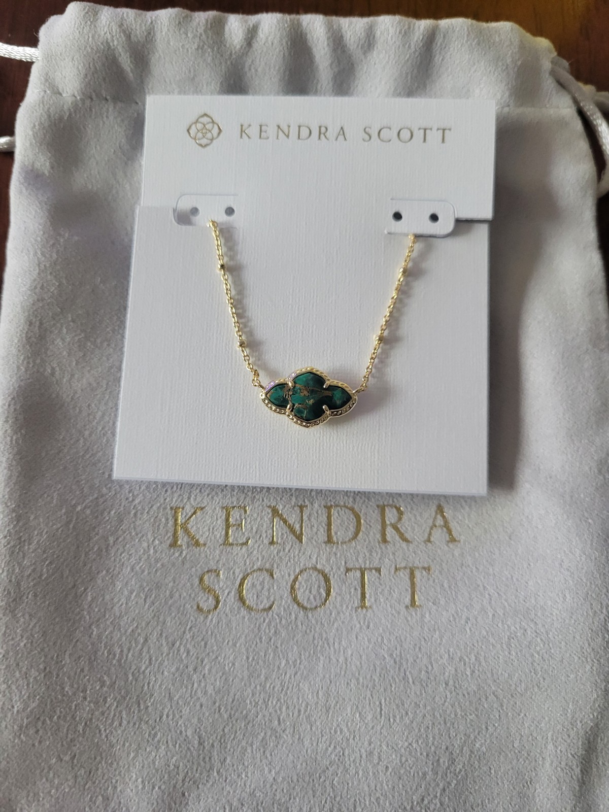 Kendra Scott Abbie Gold Bronze Veined Green Malachite Necklace NWT Pouch