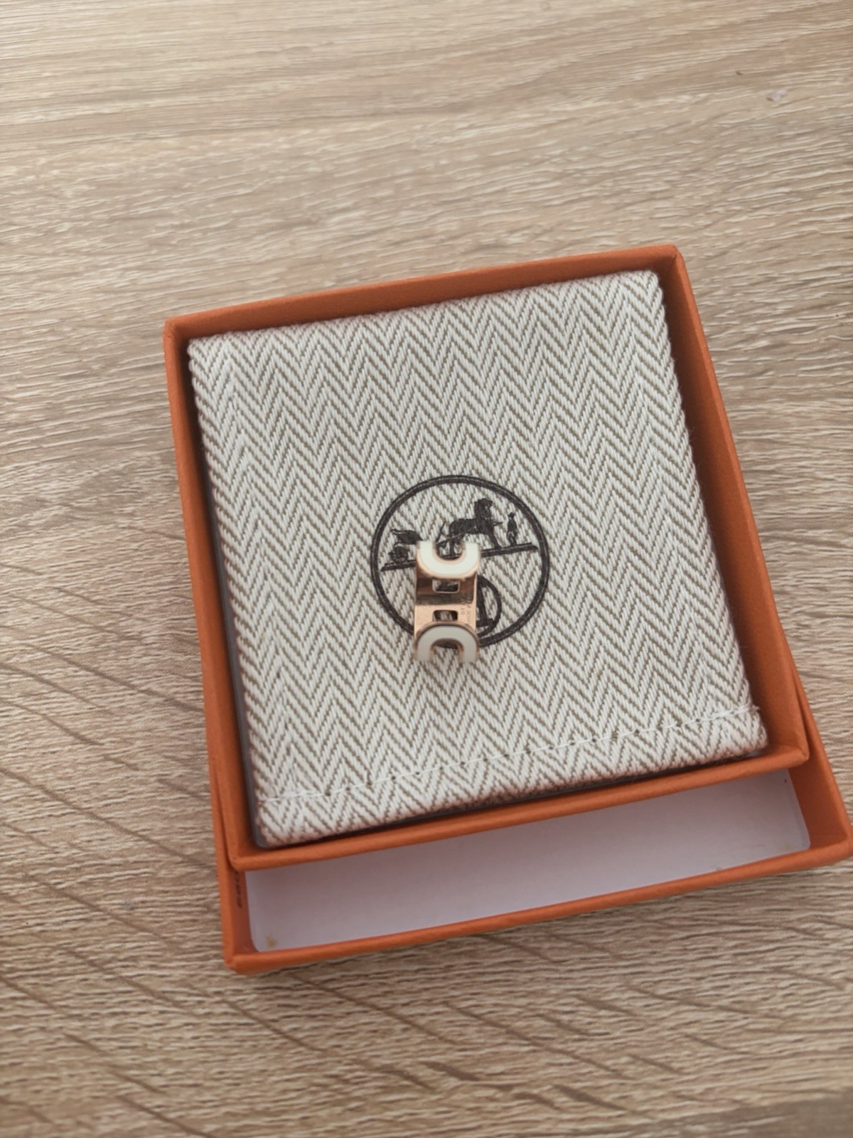 Hermes Brand New Pop H Ear Cuff Blanc Rose Gold 2026 New Style Full Set