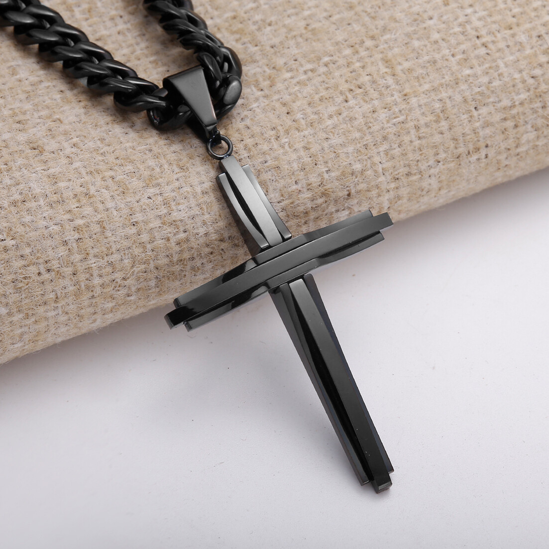 18-36″ Fashion Mens Black Stainless Steel Cross Pendant Necklace Flat Curb Chain