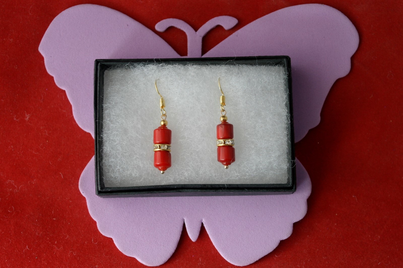 BEAUTIFUL GOLD PLATED EARRING WITH RED AGATE & CZ 3.8 GR 2.5 Cm. LONG + HOOKS