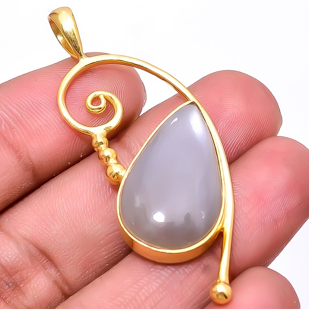 Moonstone – Sri Lanka Gold Plated Gemstone 925 Sterling Silver Pendant 2.11″ P43