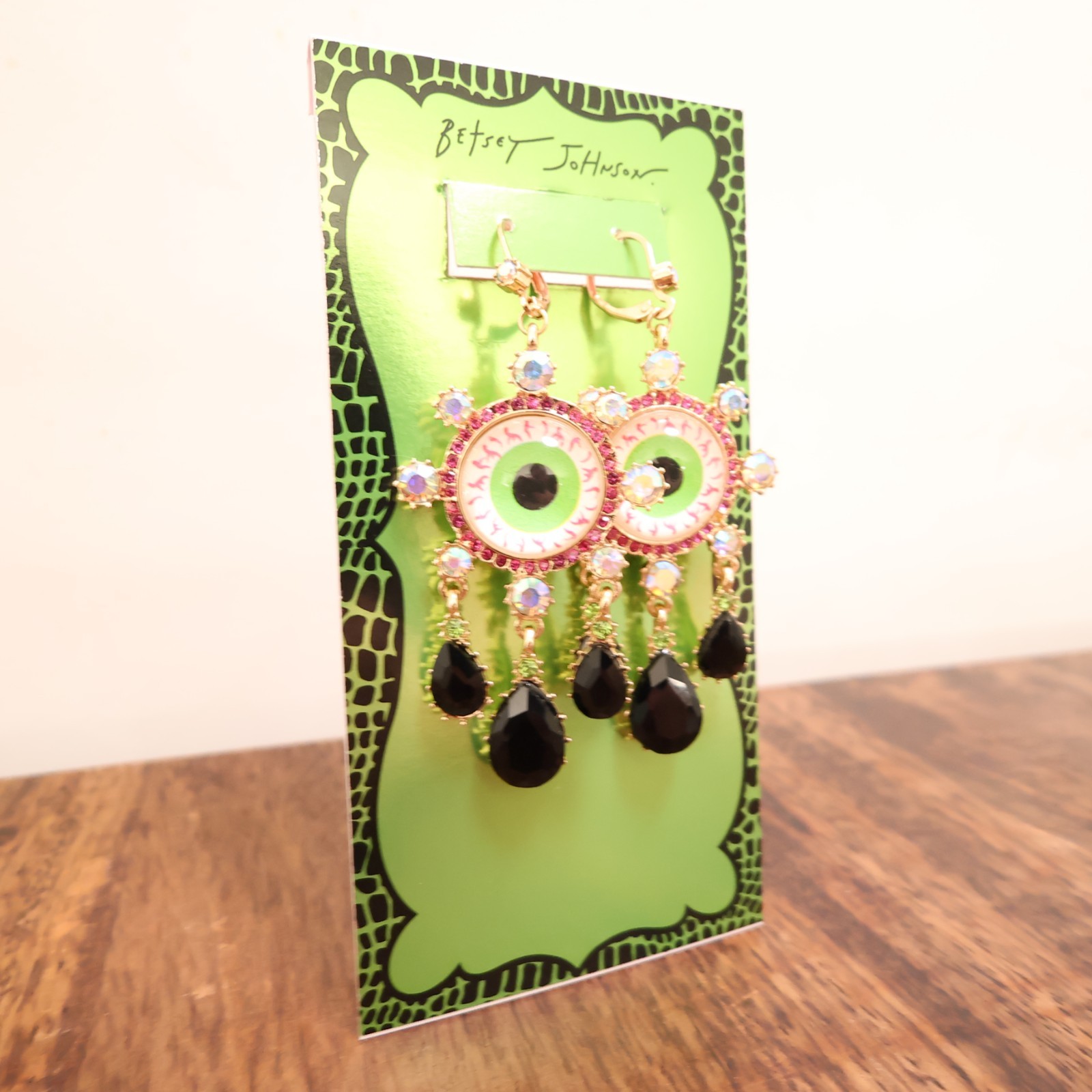 Betsey Johnson earrings eyeballs Halloween chandeliers pink black crystals NWT