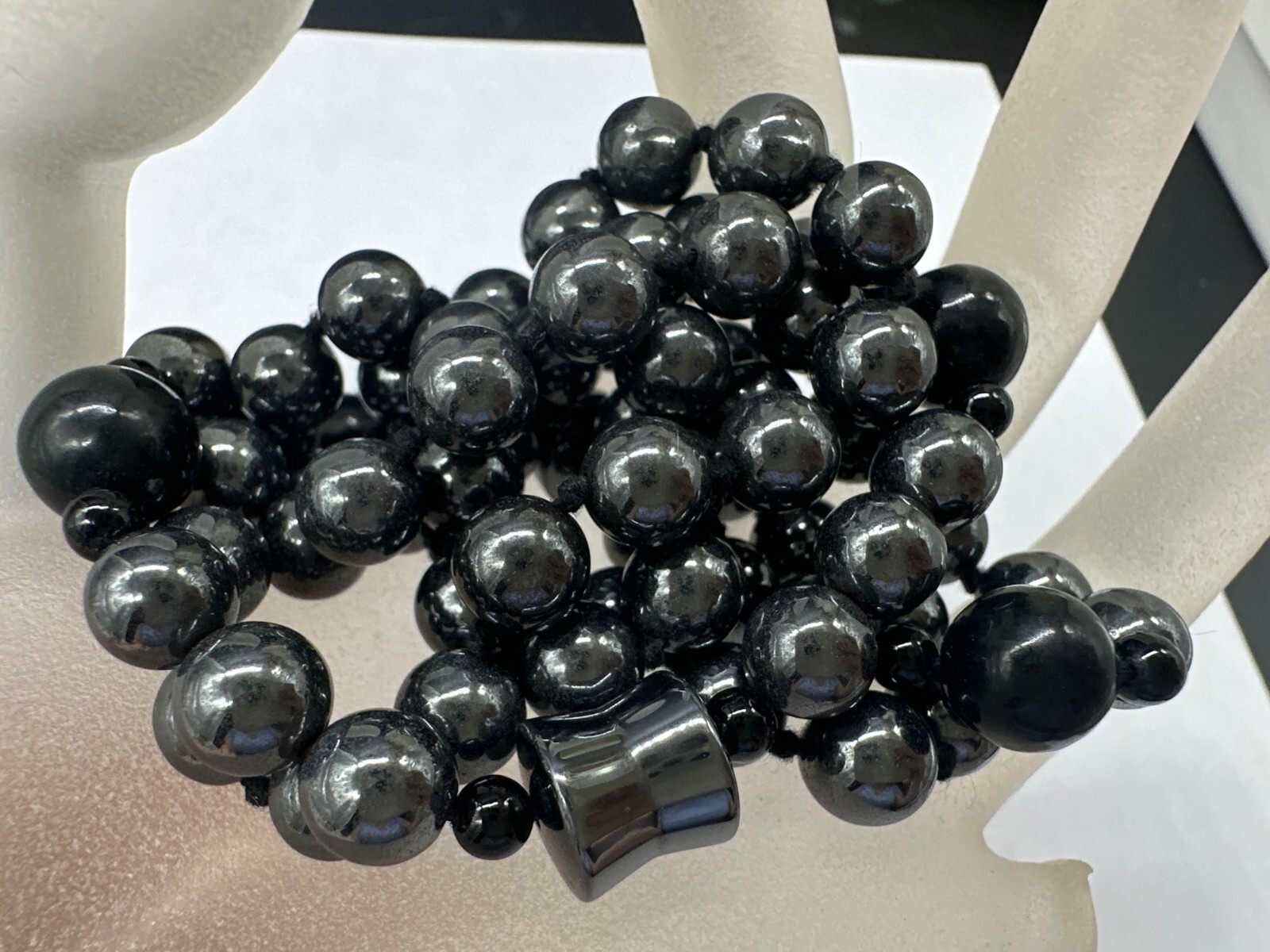 ESTATE POLISHED HEMATITE BEAD BALL BARREL STRAND STRING NECKLACE 28″
