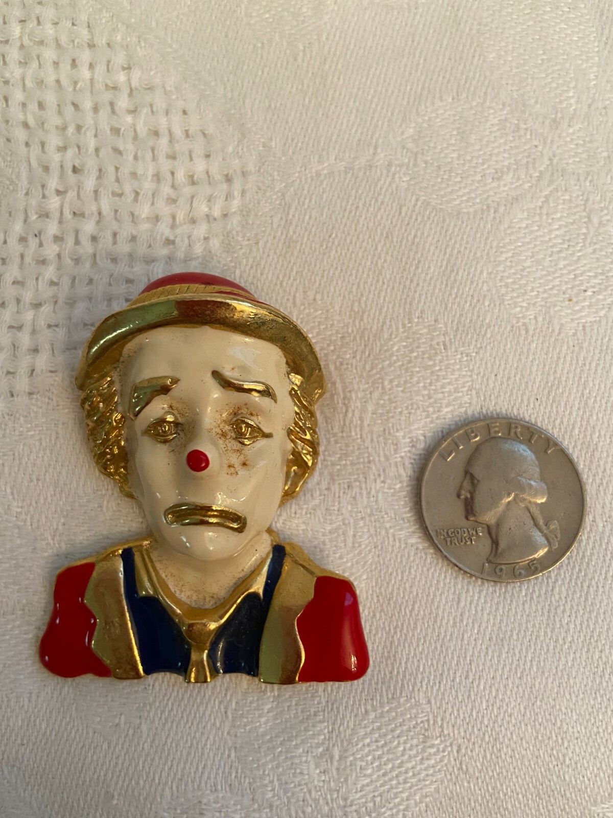 Vintage Brooch EMMETT KELLY SAD CLOWN Goldtone Red White Blue Enamel