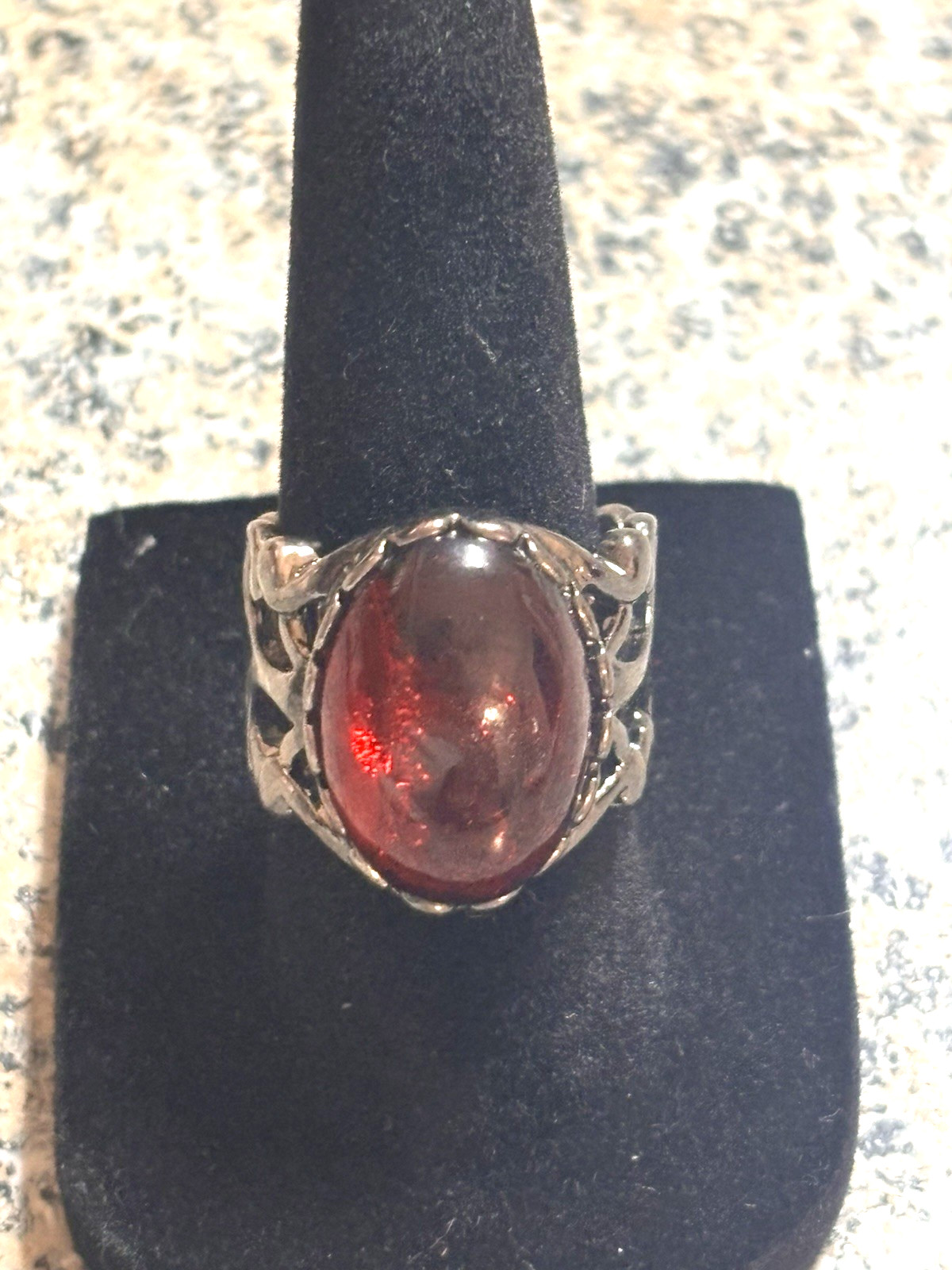 Vintage Style Filigree Cocktail Ring Red Glass Cabochon Heart Scroll Size 6.5