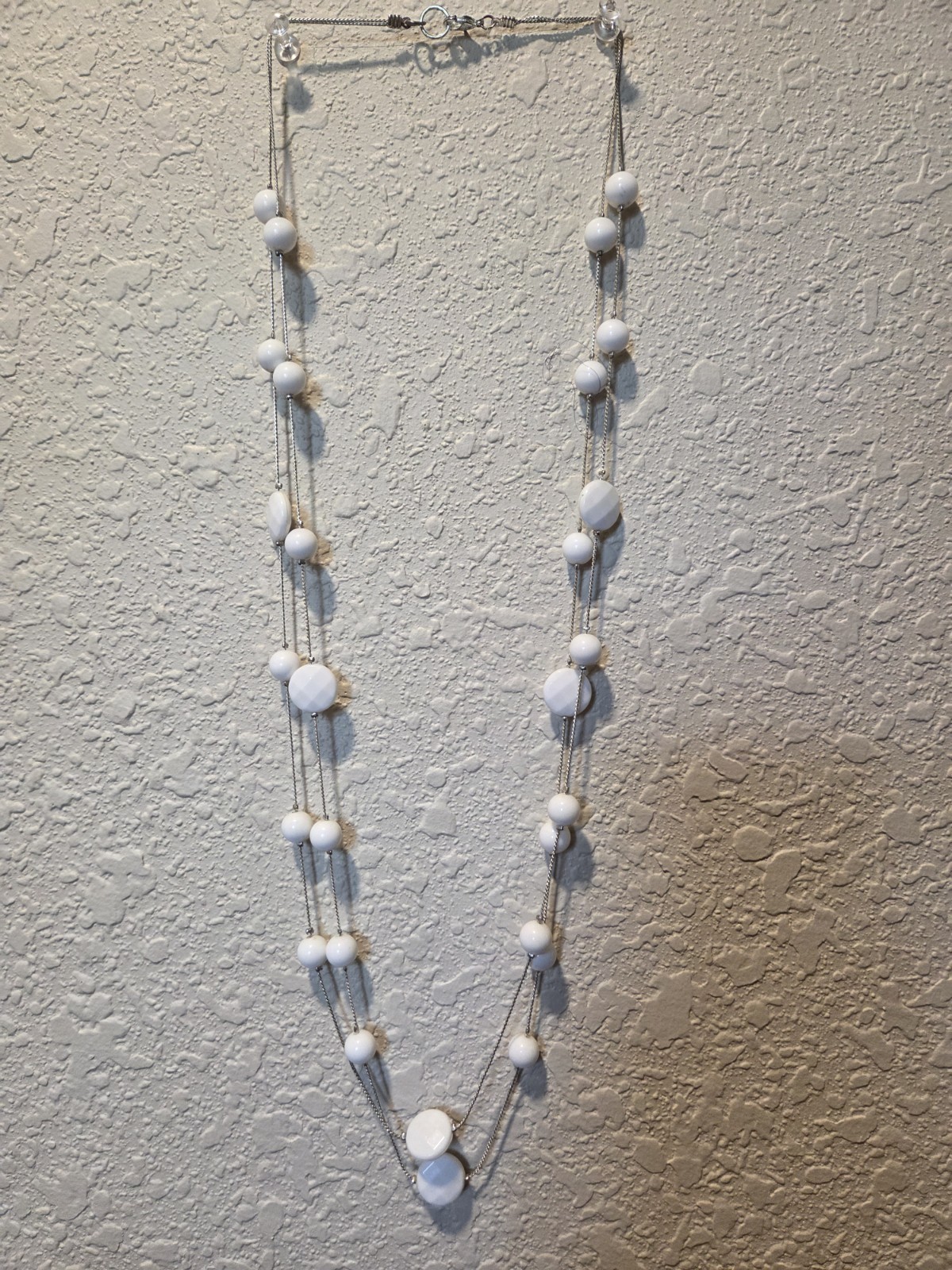 White Plastic Beaded Layered Multi-Strand Necklace Silver Tone Lobster Clasp