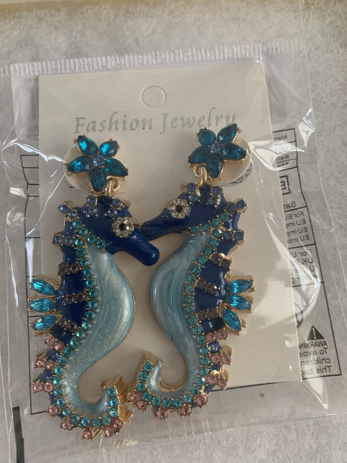 Elegant Seahorse Dangle Earrings Vintage Inspired Zinc alloy With Rhinestones