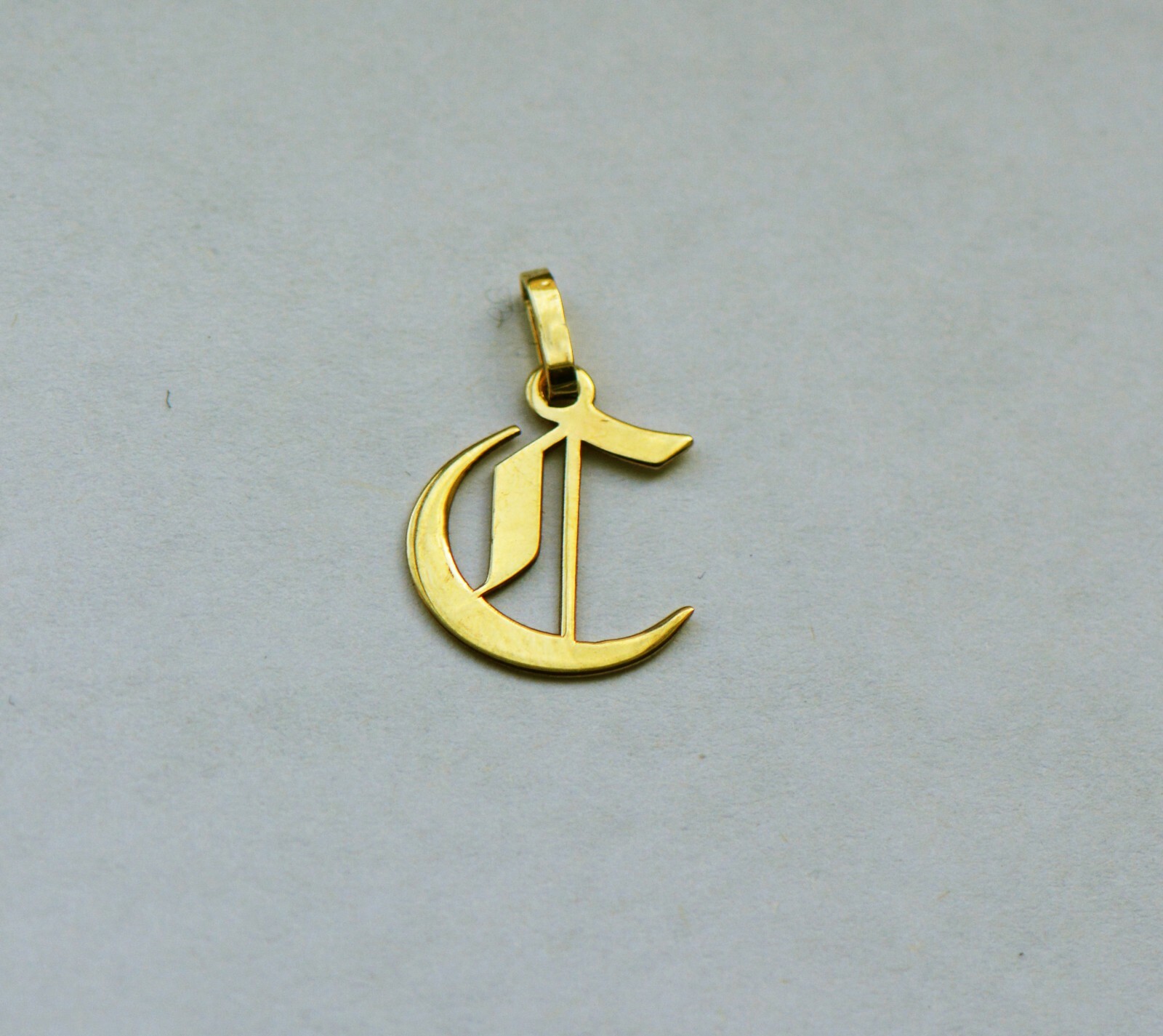 14K Solid Gold Old English Initial letter Pendants A-Z