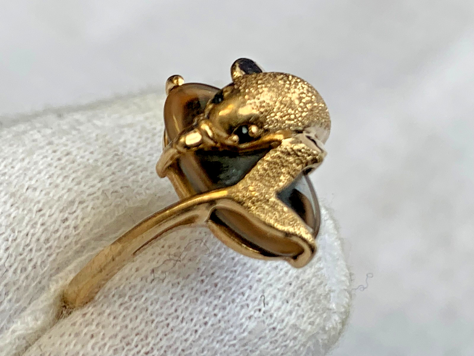 10K Yellow Gold Dolphin Ring 2.53g Fine Jewelry Size 5.25 Band Onyx Look *READ*