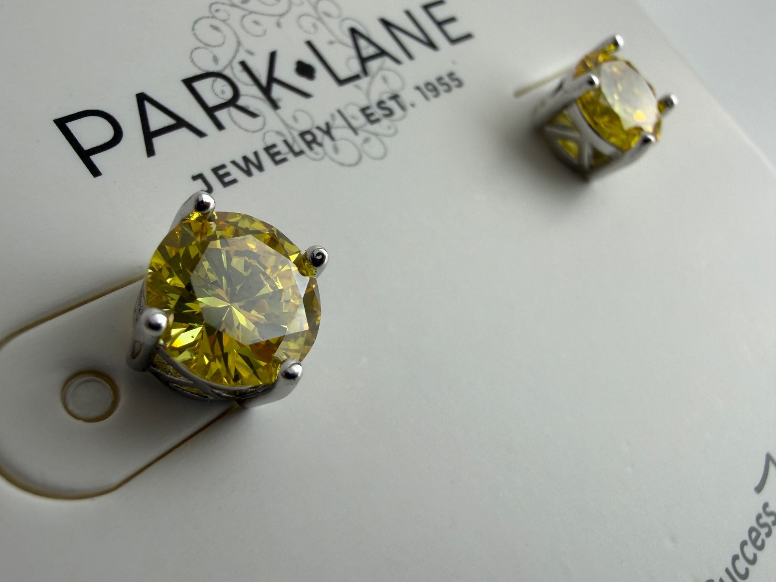 Park Lane Impression Earrings Lemon Yellow CZ Silver Tone Studs New on Card