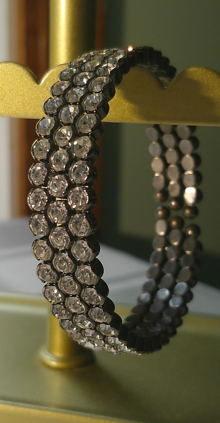 Rhinestone Stretch Bracelet – Black Metal – 1/2″ Wide