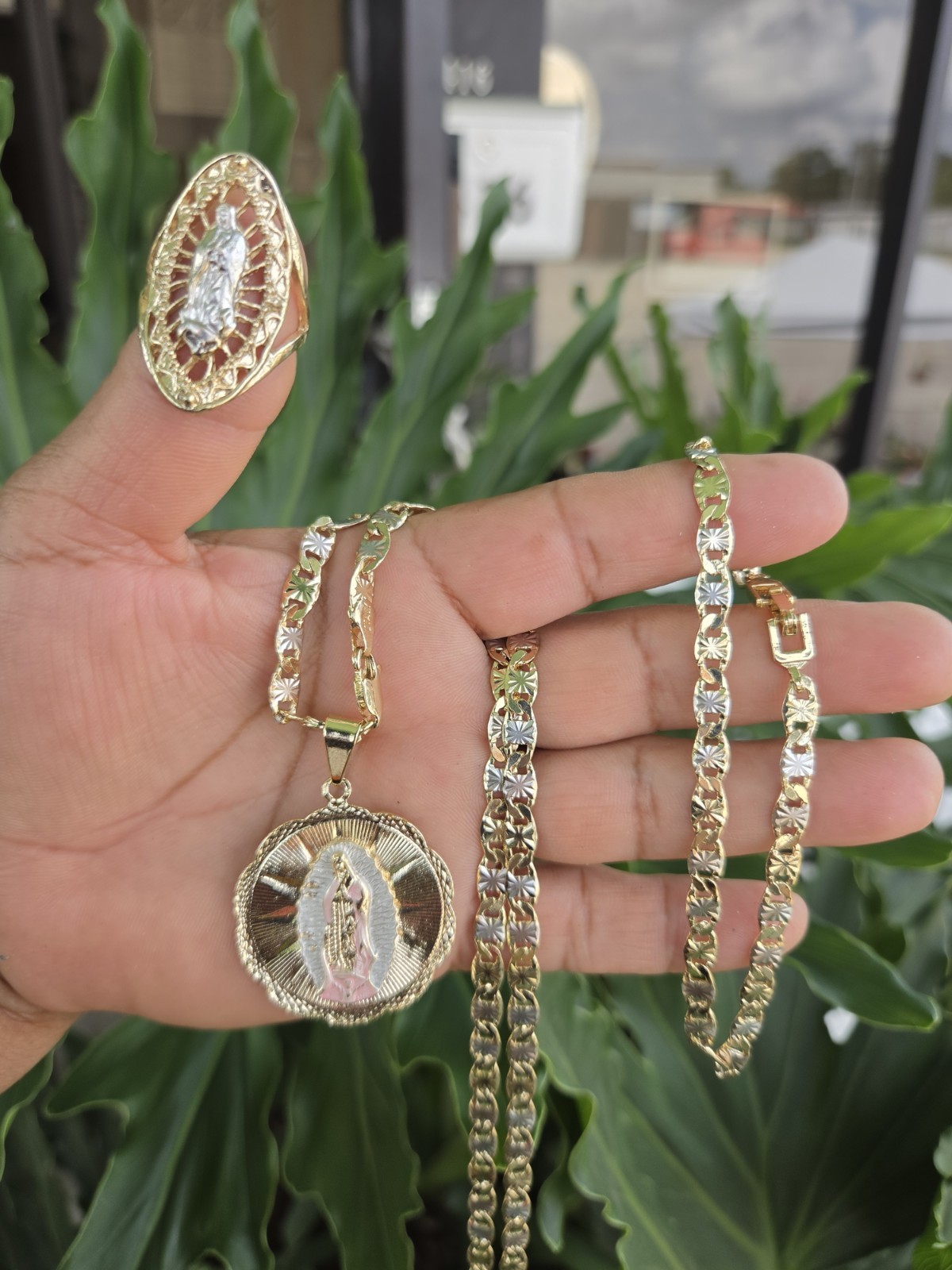 ✨ Set de la Virgen de Guadalupe – Tres Oros Oro Laminado Brasileño 18K ✨