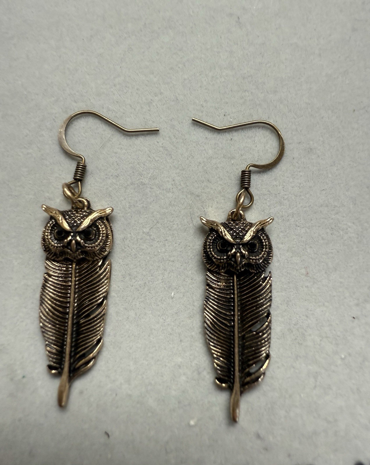 Silver Tone Owl & Feather Dangle Hook Earrings – Animals & Insects Theme