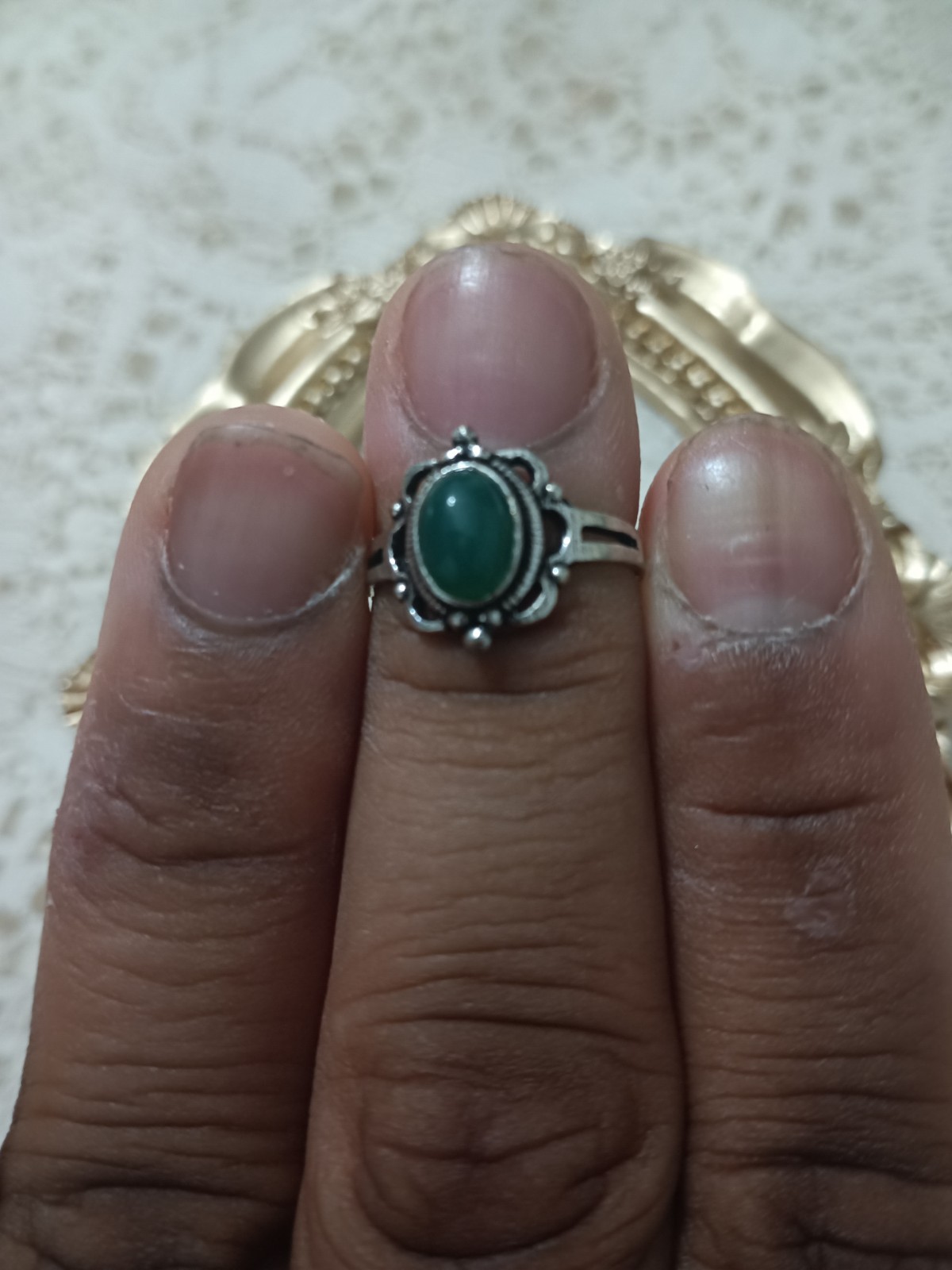 oldstock Silver Tone Band Ring Oval Green Cabochon Bezel Set, Size 5 1 Gemstone