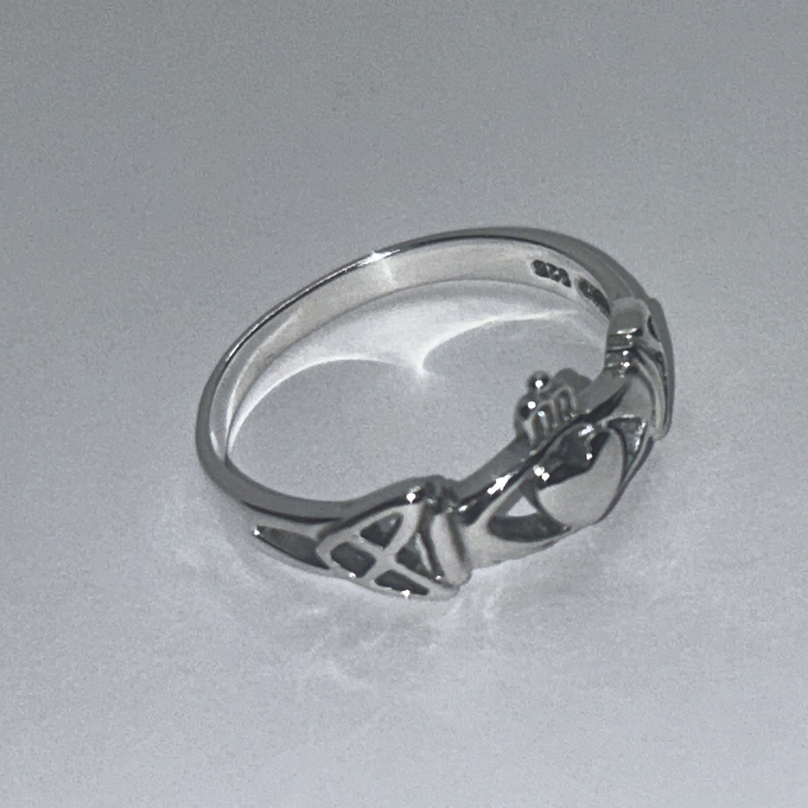 New Sterling Silver Claddagh ring size 7,8,9, 925