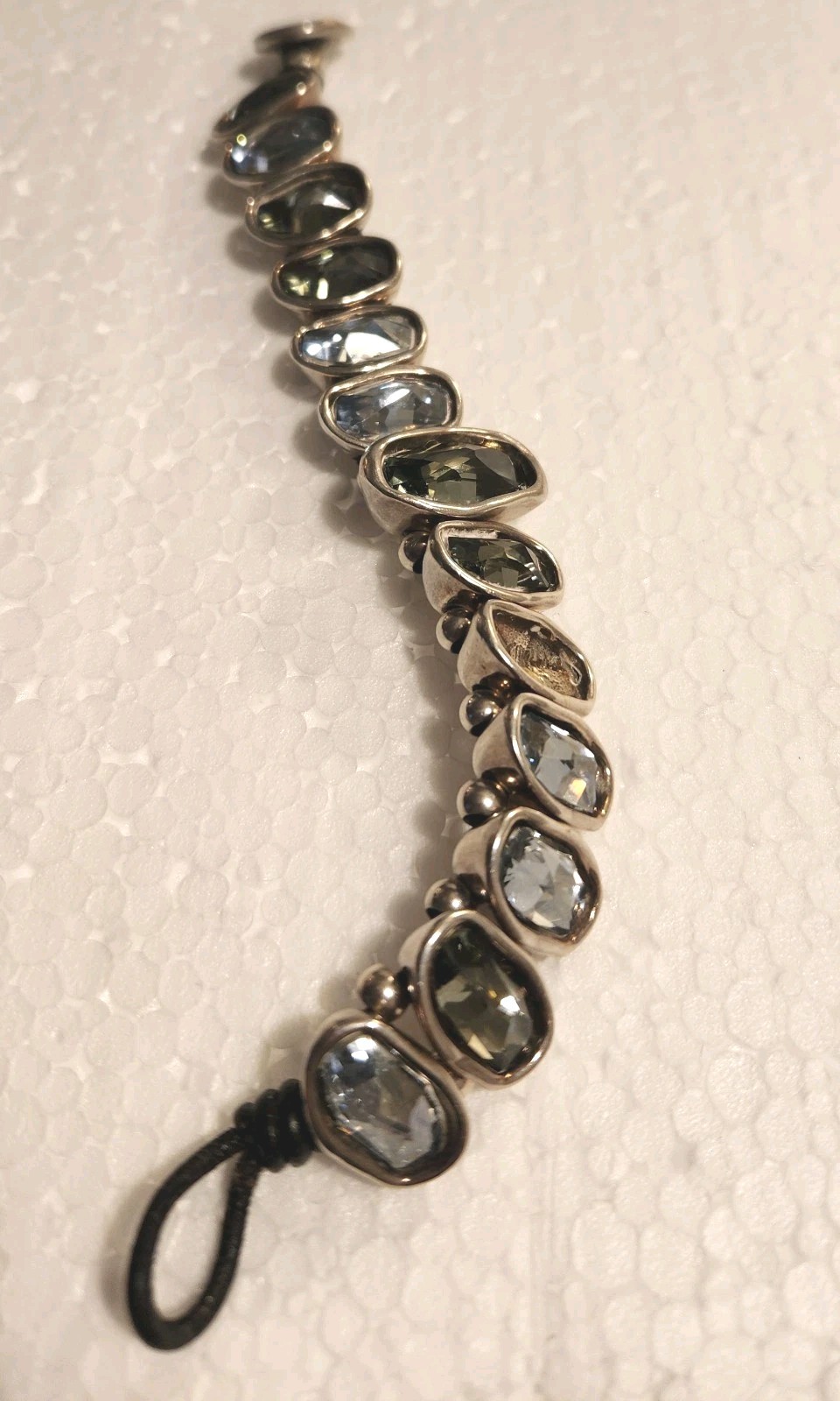 UNOde50 La Vida Loca 13 Crystal Silver Chunky Bracelet Leather Minus 1 Stone