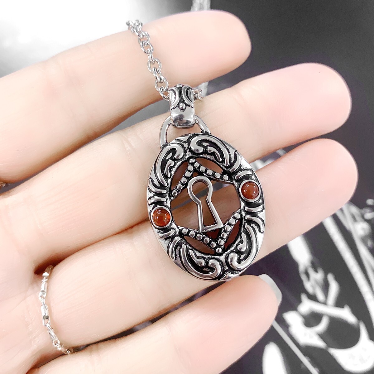 Keyhole necklace oval both side stainless steel pendant 4 Red Agate By Controse