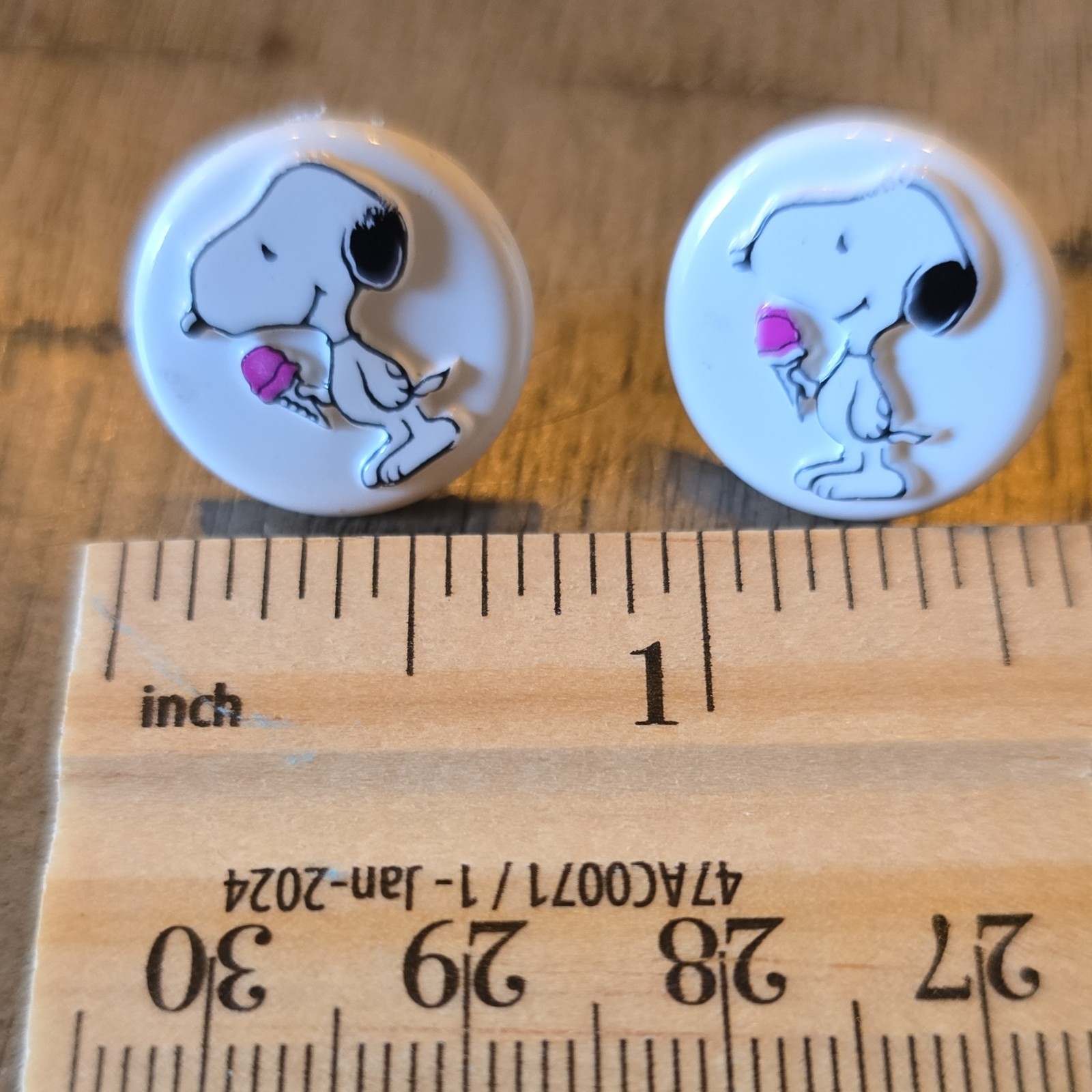 Snoopy Ice Cream Stud Earrings White Round Plastic Nickel-Free 0.75inUFS 1958