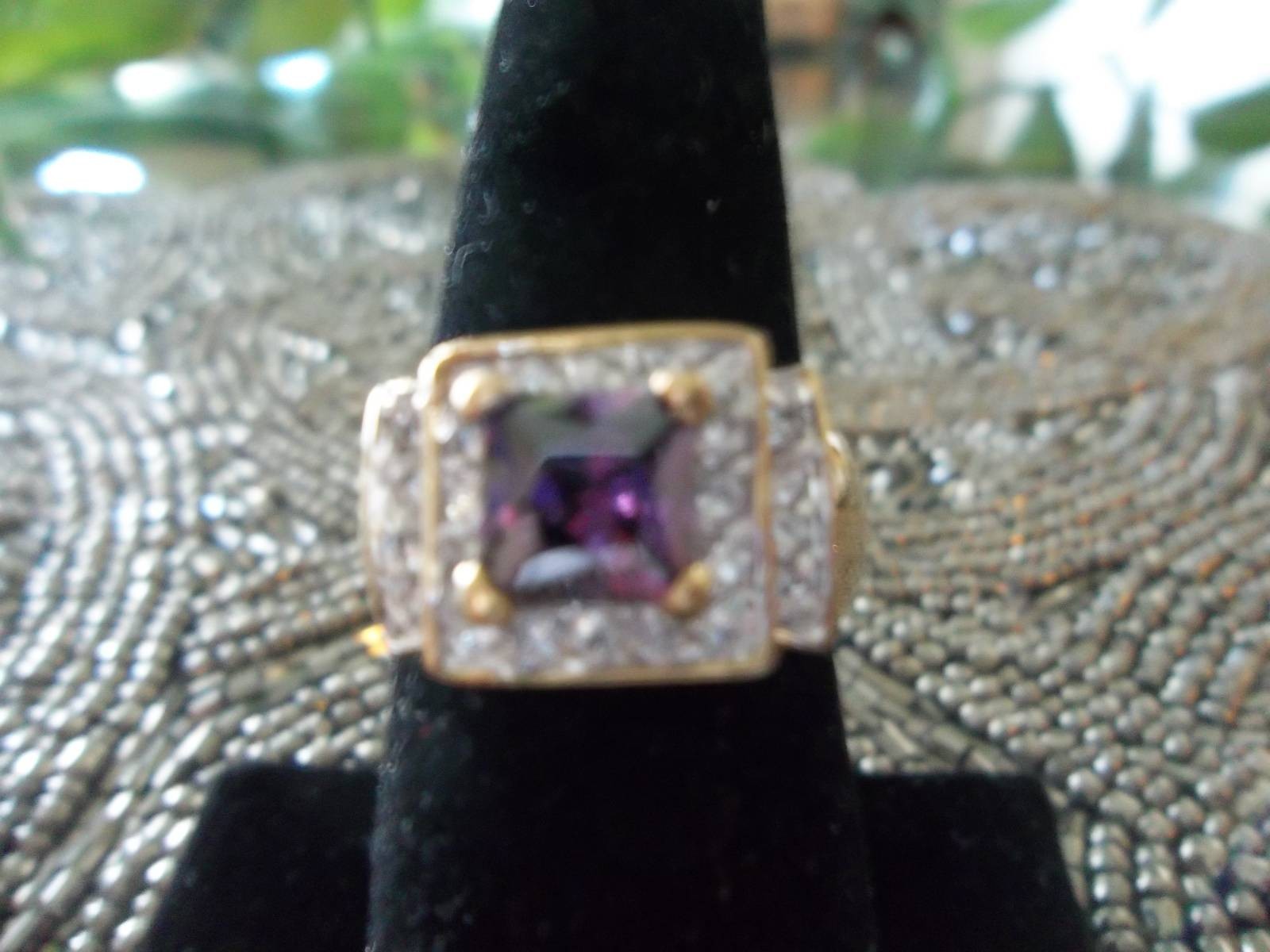 Park Lane HOSTESS ONLY PURPLE RING – PURPLE CZ w/CLEAR Accents in Gold – SZ 7