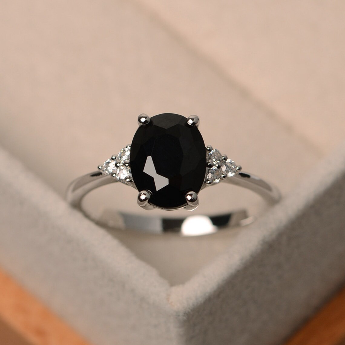 Black Onyx 2CT Oval Gemstone 925 Silver Plated Art Deco Ring Duty Free