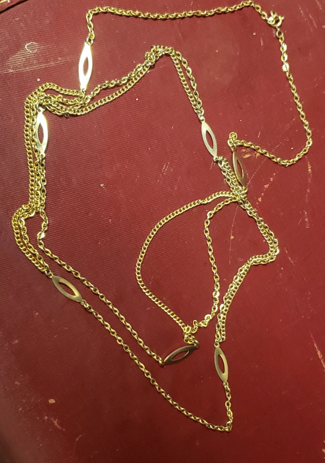 ☆PRICE DROP☆ Vintage Mid Century Long Crown TRIFARI 1960s Gold Tone Chain 52 in