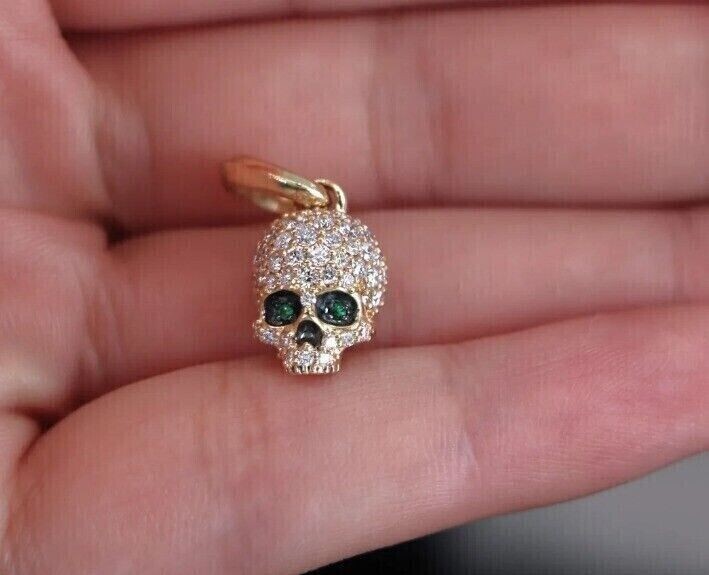3.20CT Round Simulated Emerald Diamond Skull Head Pendant 14k Yellow Gold Plated
