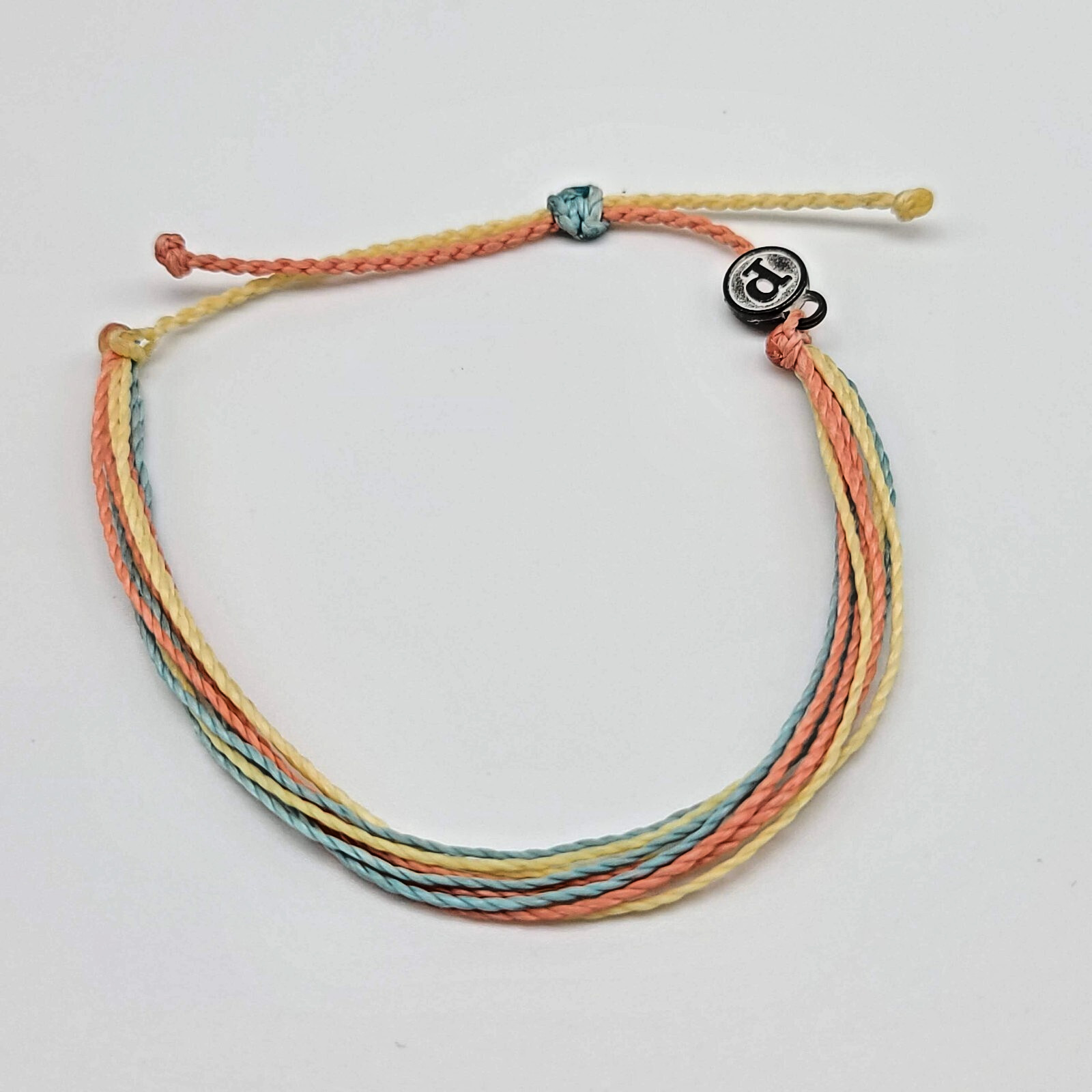 Pura Vida Original Bracelet – Butter Cream, Coral & Pacific Blue Wax-Coated Cord