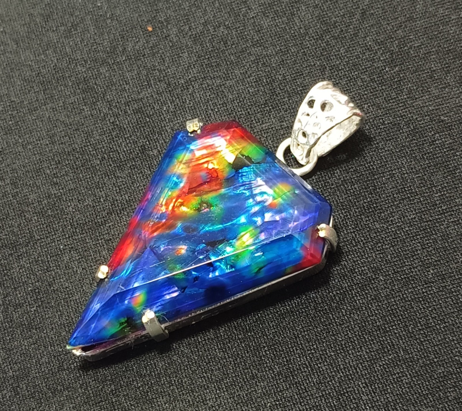 Ammolite Doublet 59.15 Ct Natural Gemstone Solid Silver Fancy Rainbow Pendant