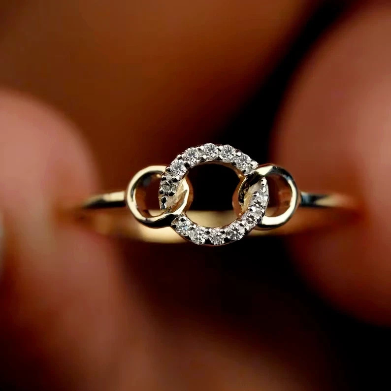 1 Ct Round Simulated Diamond 14k Yellow Gold Plated Women’s Round Link Band Ring