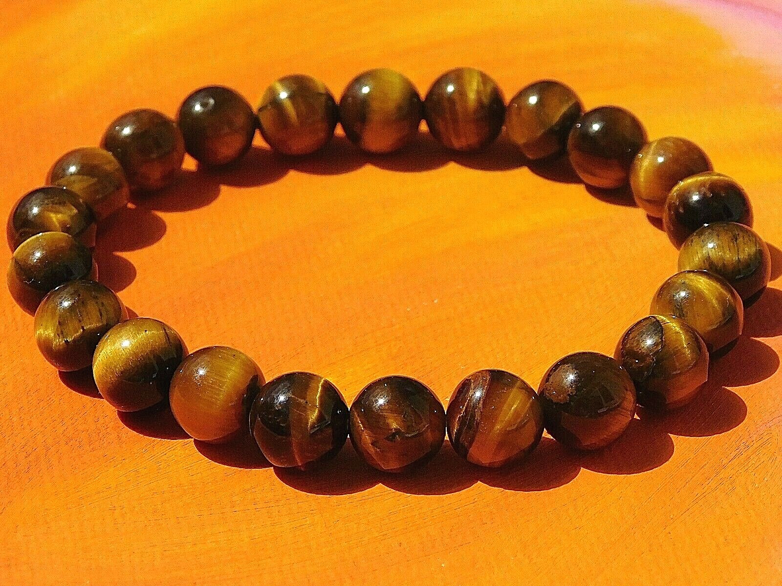 Mens / Ladies Handmade 8mm Gemstone Beaded Bracelet – Natural Tiger’s Eye.