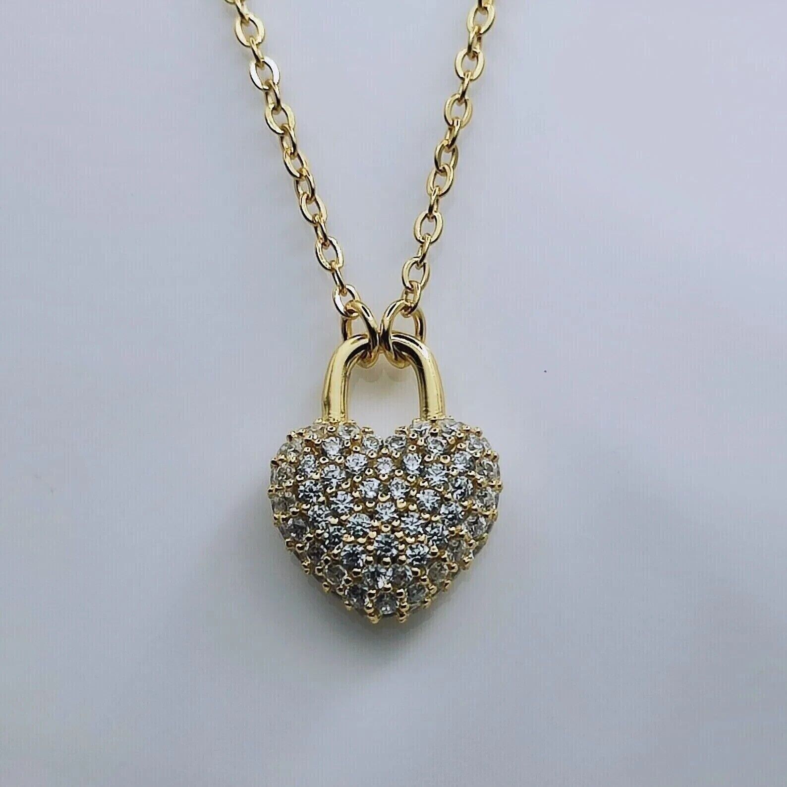 2Ct Round Cut Simulated Diamond Women’s Heart Pendant In 14K Yellow Gold Plated