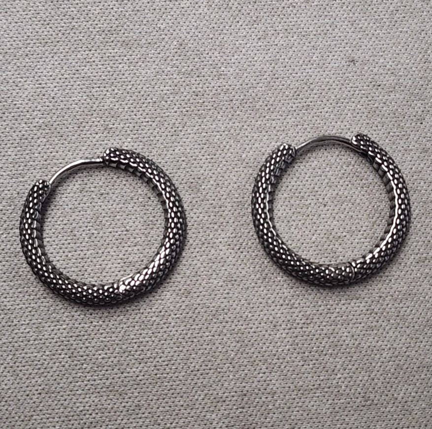 Gothic Orb Jewelry Snake Scale Hoop Earrings 18mm