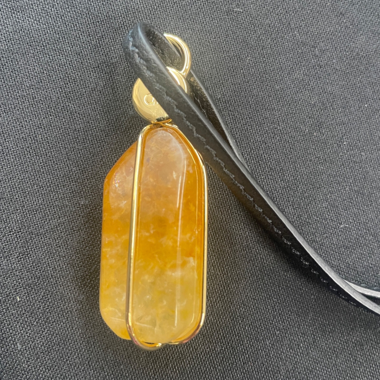Alo Yoga Intention Crystal Pendant Necklace Citrine Gold Plated Boho. Bag charm