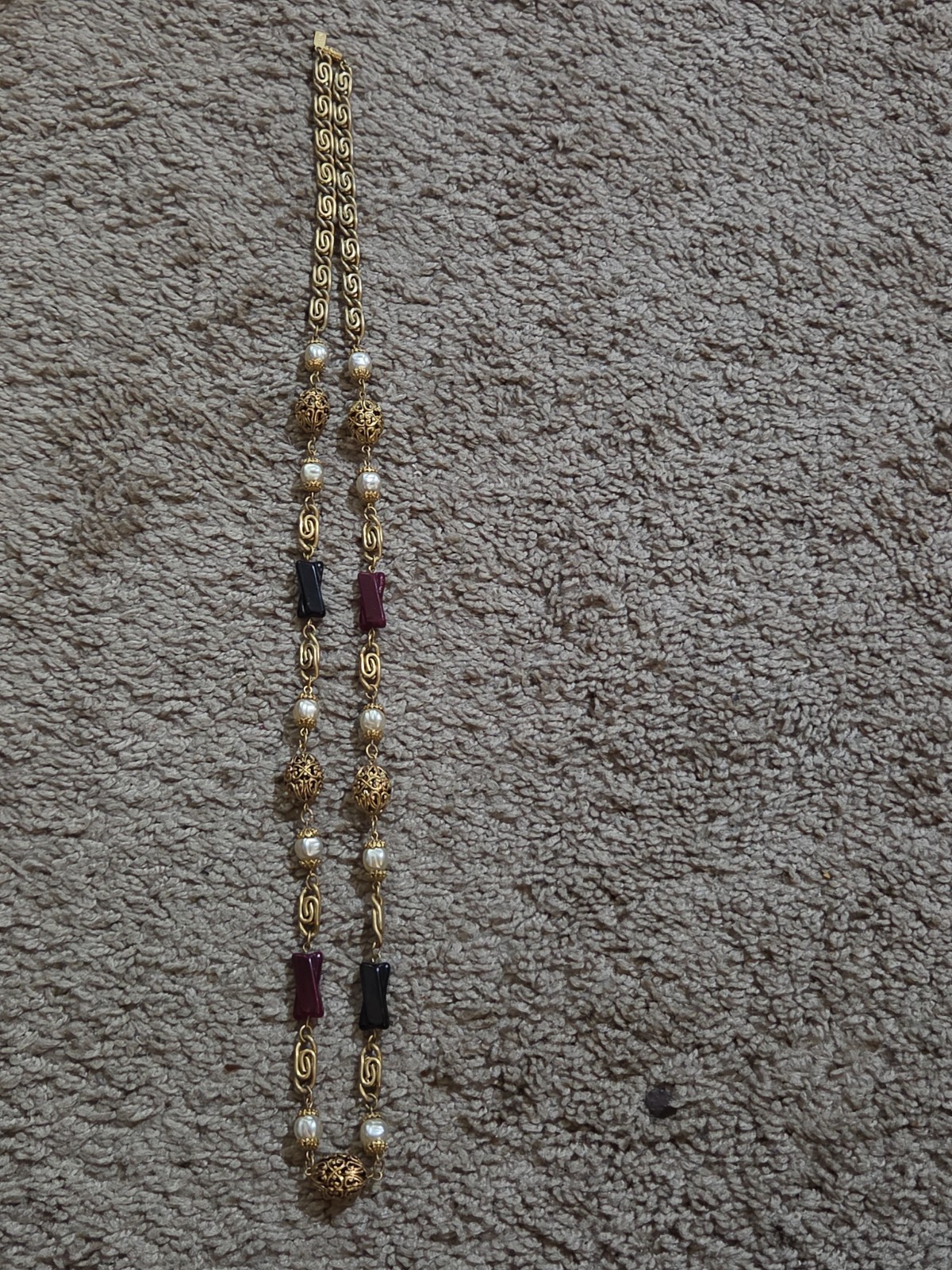 1928 Jewelry Co Vintage Long Beaded Necklace Purple Black Glass Faux Pearl Gold