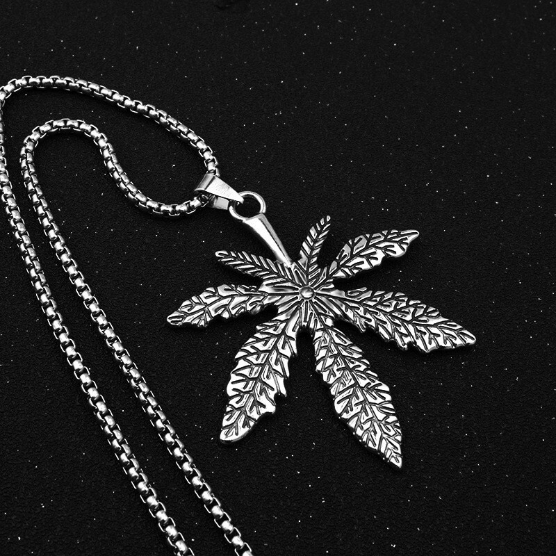 MEN Stainless Steel 3D Large Cannabis Marijuana Leaf Pendant Necklace 0818