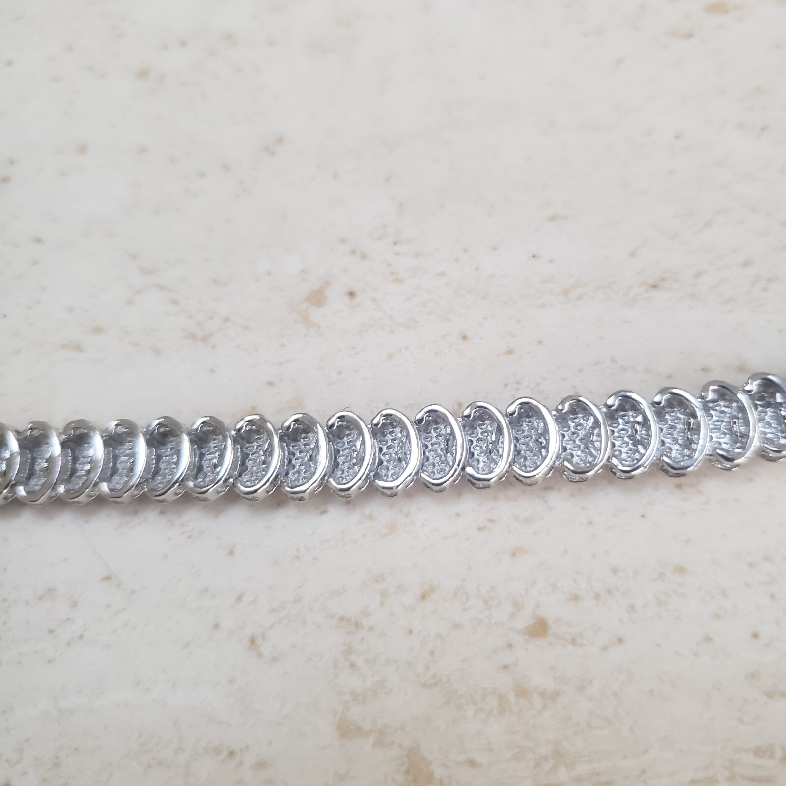 Hypoallergenic Silver Tone, Fancy Anklet/Bracelet, 20cm /8 inches – new/ tagged.