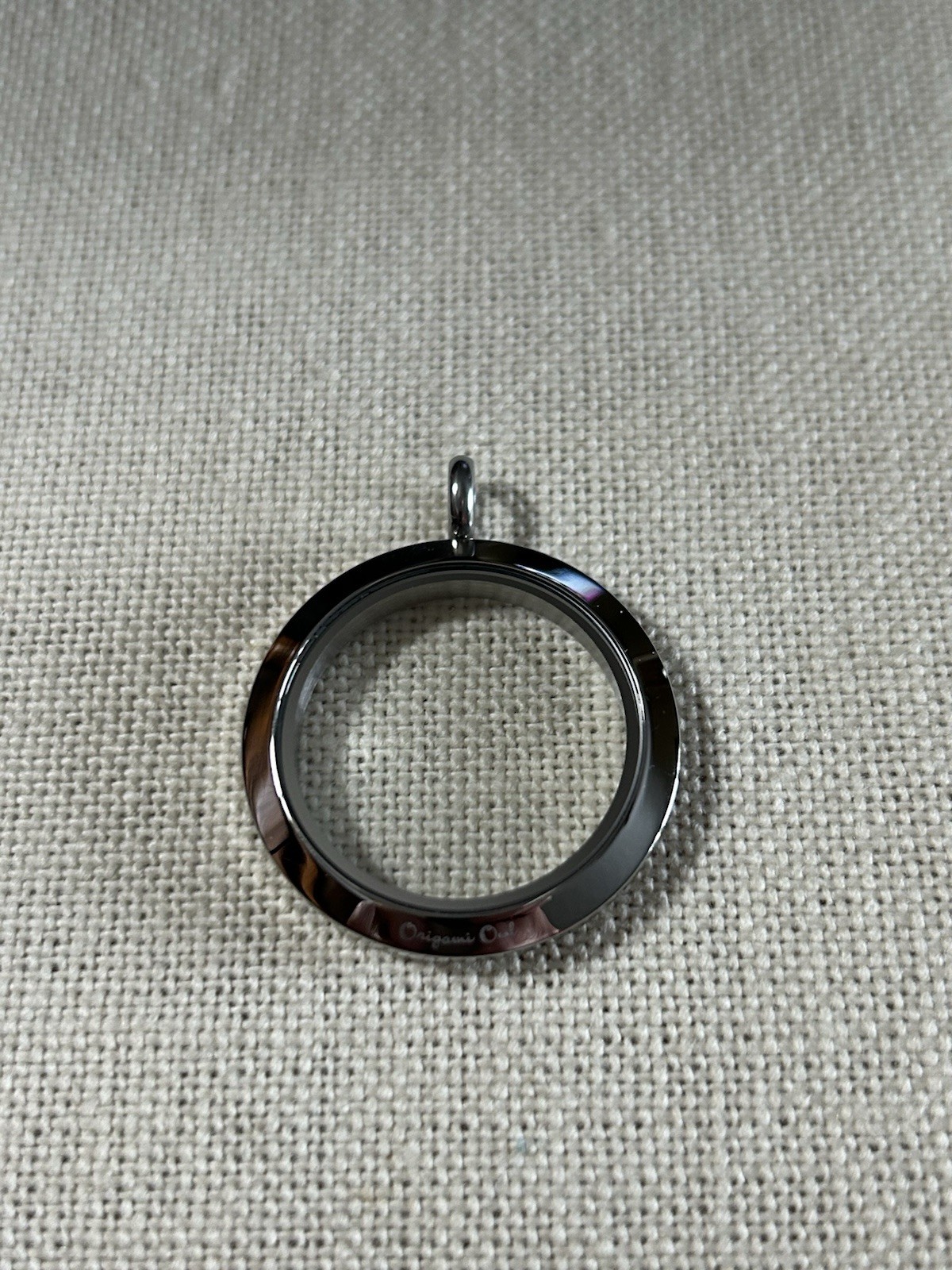 Origami Owl LK4002 Large Silver Twist “BASE ONLY” for Locket “New”