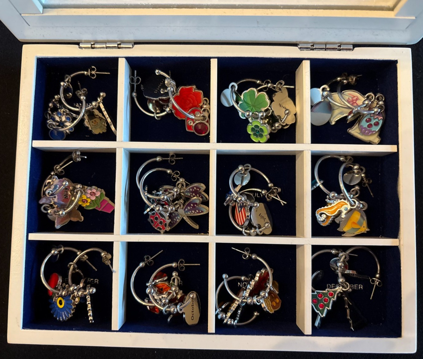 2011 Willabee&Ward 12-Mo Charm Pierced Dangle Hoop Earrings Set in Display Case
