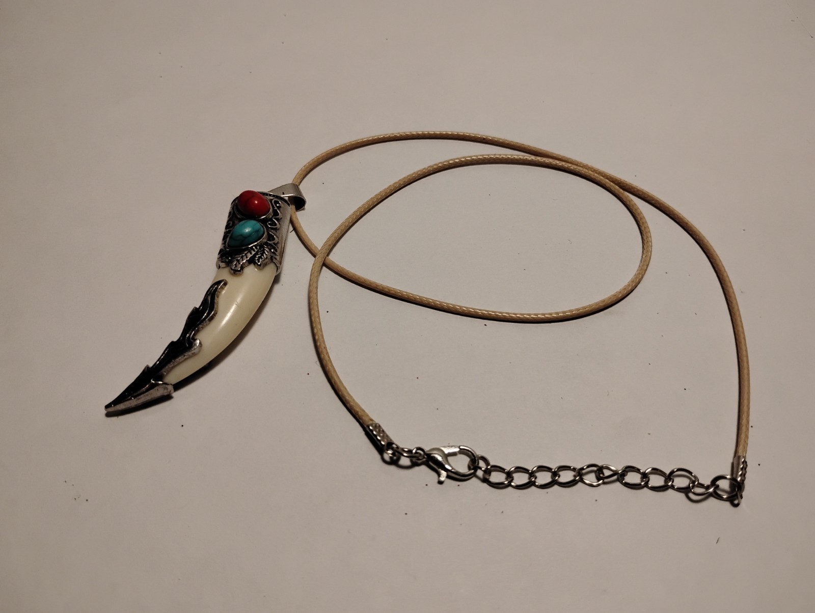 Ancient Looking Metal & Resin Wolf Tooth Pendant Necklace W/ 20 Inch Tan Cord