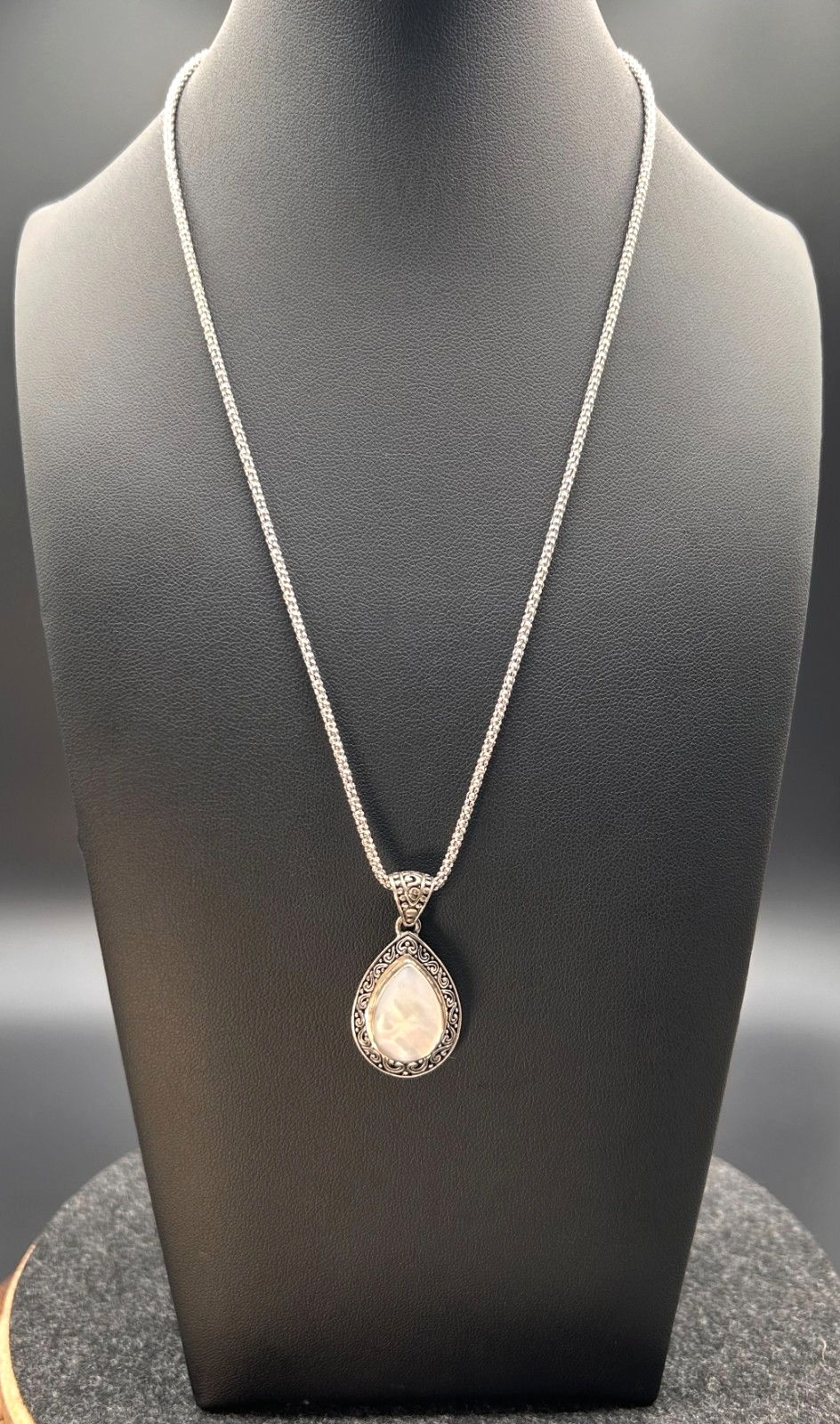 ATI 925 Sterling Silver Mother of Pearl Teardrop Pendant Necklace 18in NWOT MINT
