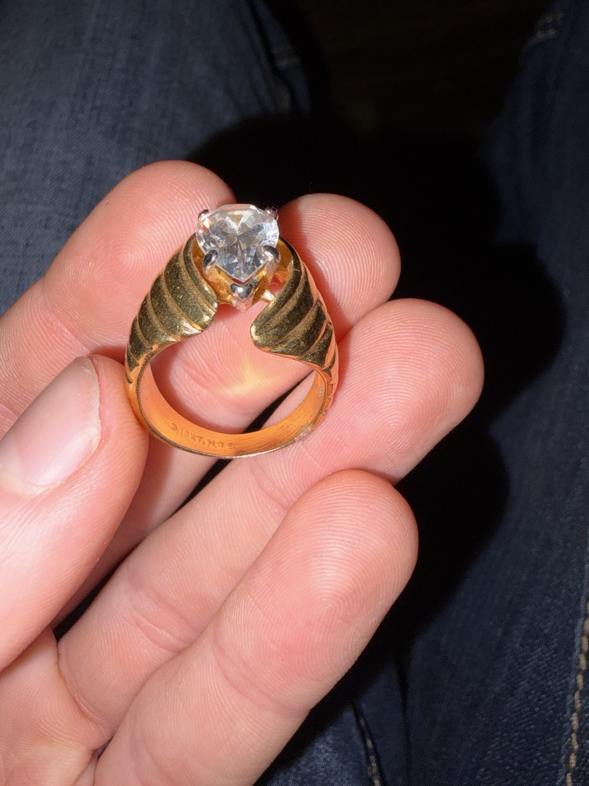 18KT Gold Electroplated Ring Size 9 (19mm) Zirconia Pear-Shaped Stone