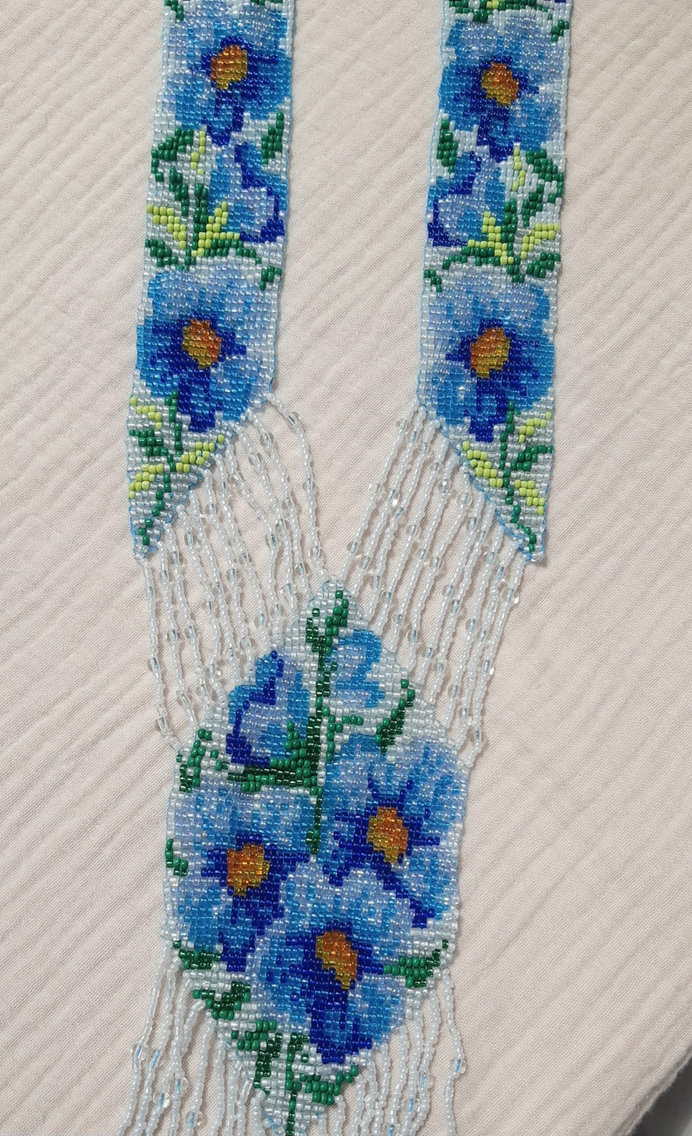 Handmade Blue Flower Beaded Necklace – Universal Size