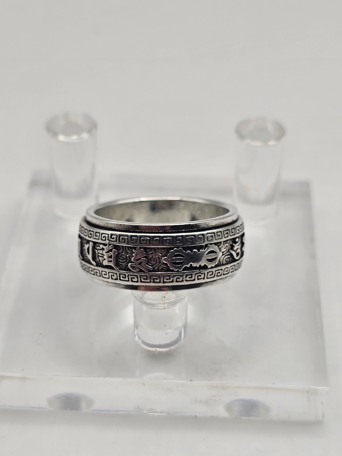S925 Sterling Silver Tibetan Mantra Spinner Meditation Ring– Om Mani Padme Hum