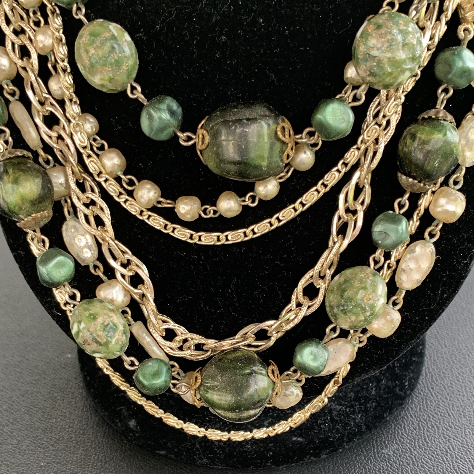 Gold Tone Layered Multi-Strand Green Round Bead Cable Chain Necklace Hook Adj