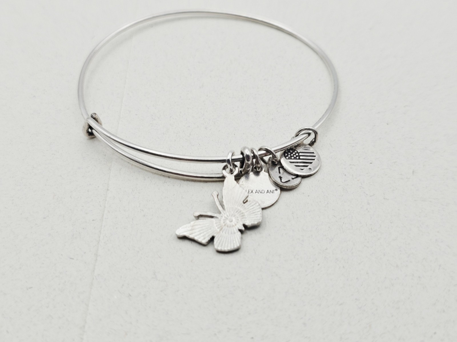 Alex Ani Silver Bracelet With Yellow Butterfly 🦋 🦋 Generic Metal Charm ✨️