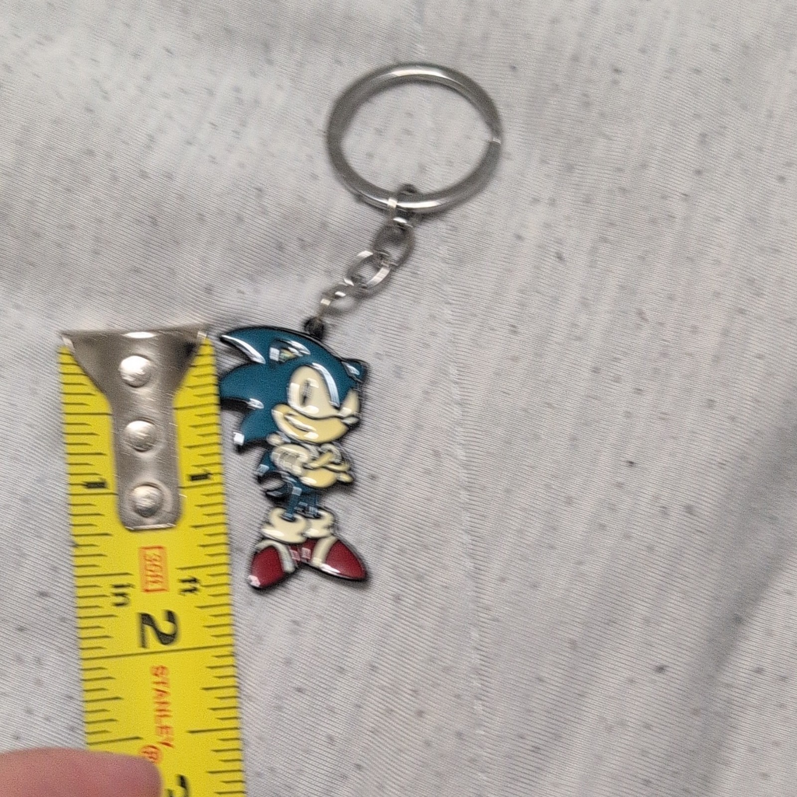 Sonic The Hedgehog Keychain Metal & Enamel Almost 2 Inches Tall 🔥
